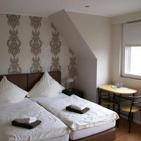 Farwerk 3*